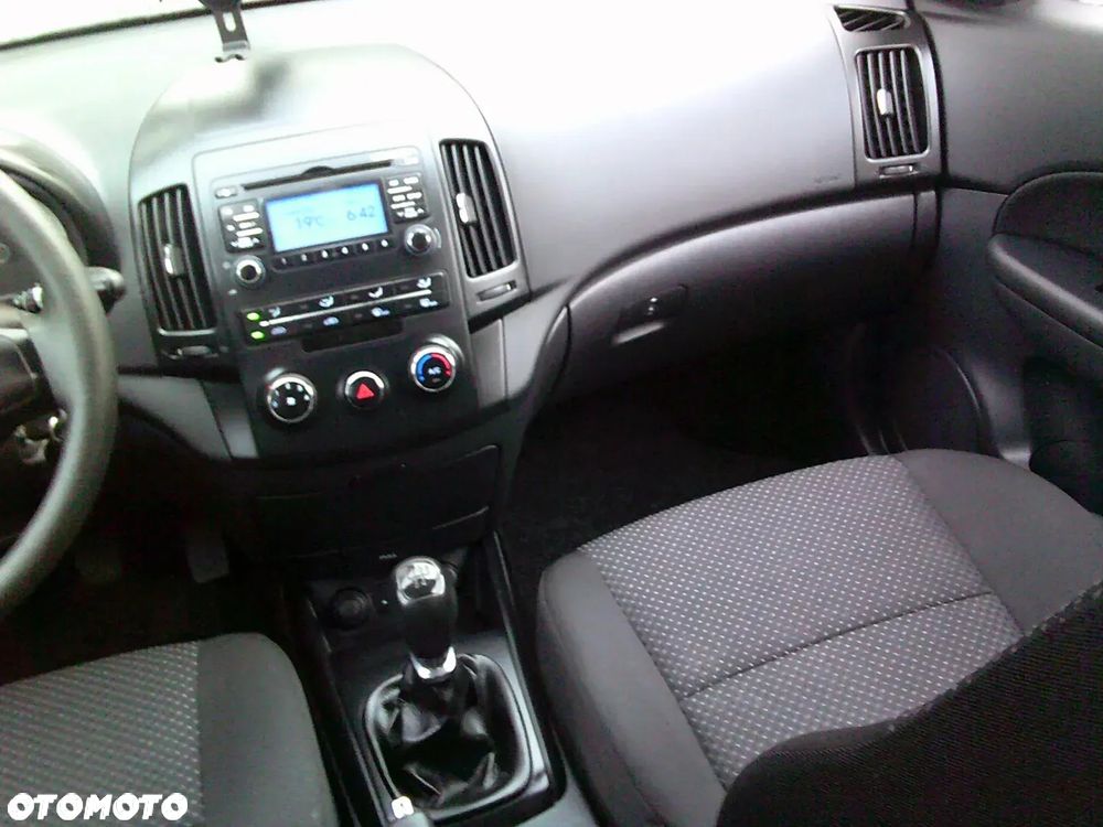 Hyundai i30 1.4 Classic - 11