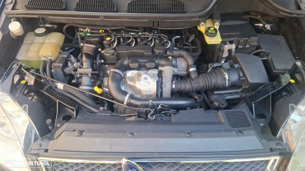 Ford Focus C-Max 1.6 TDCi Ambiente - 20
