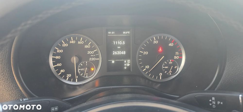 Mercedes-Benz Vito - 2