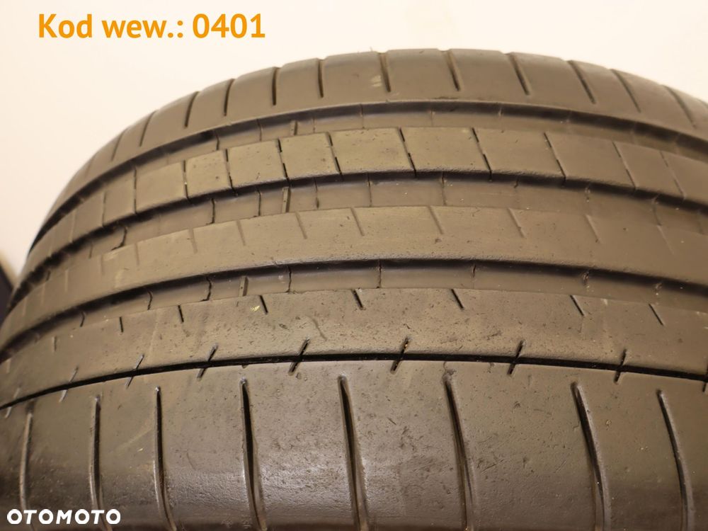 Michelin Pilot Super Sport - 245/35 R19 - 8