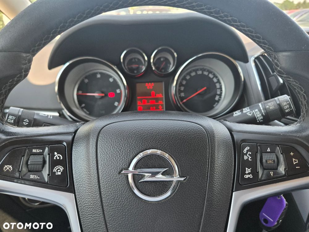 Opel Zafira 2.0 CDTI Enjoy - 16