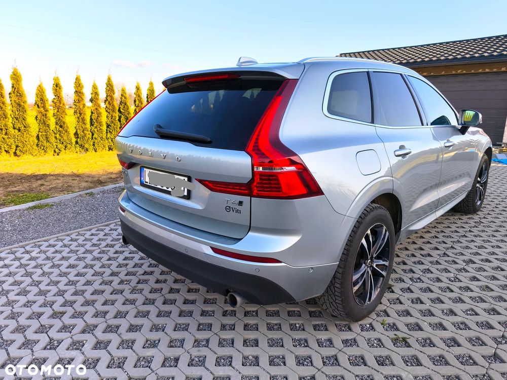 Volvo XC 60 T6 AWD Geartronic Momentum Pro - 5