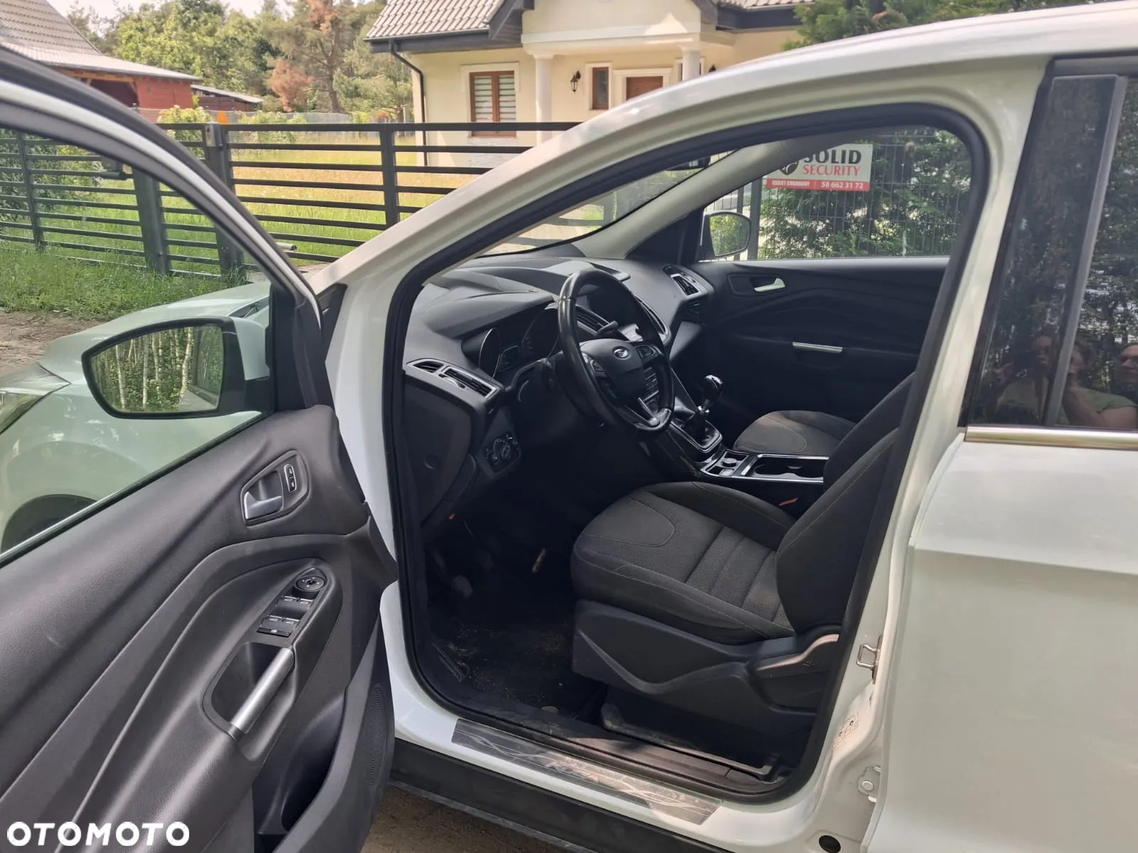 Ford Kuga 2.0 TDCi 2x4 Trend - 11