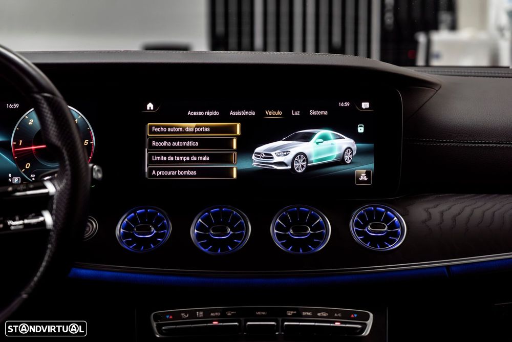 Mercedes-Benz E 220 d AMG Line - 30