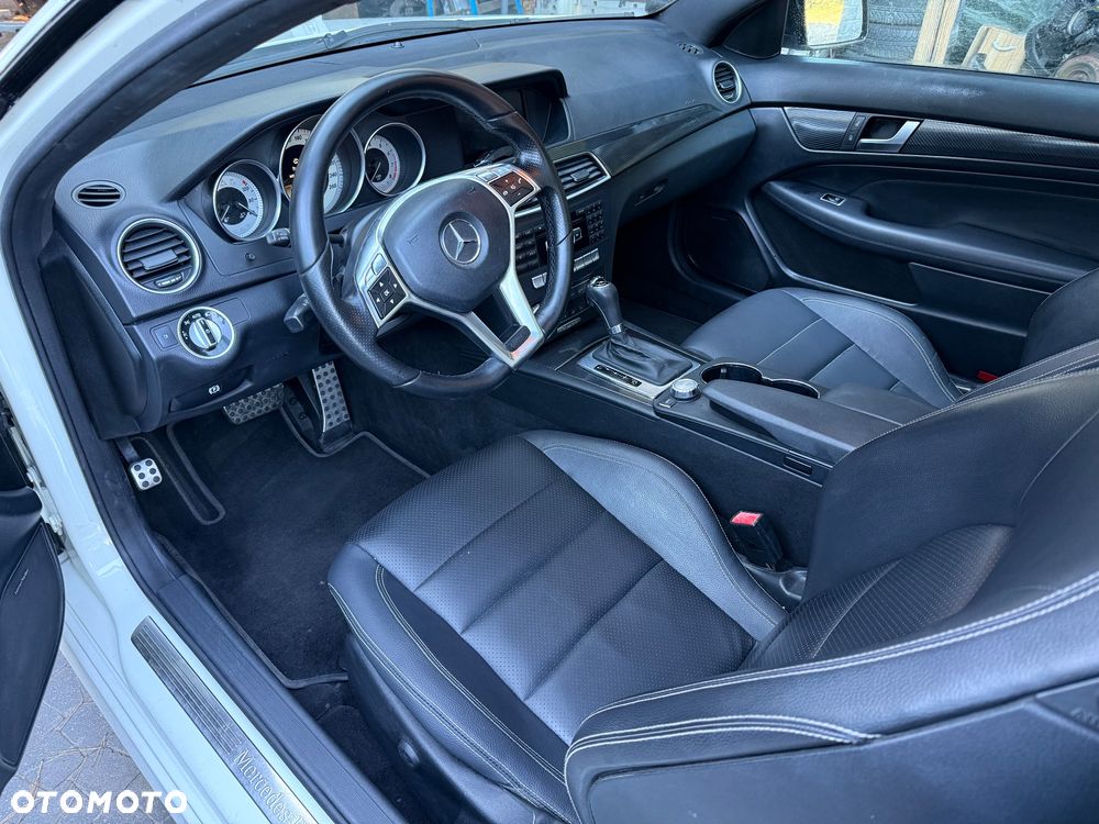Mercedes-Benz Klasa C 350 Coupe 7G-TRONIC Edition - 6