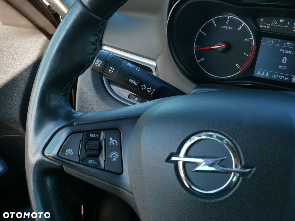 Opel Zafira - 16