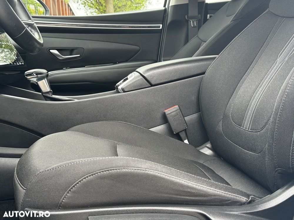 Hyundai Tucson 1.6 CRDi 48V-Hybrid 2WD DCT Select - 23