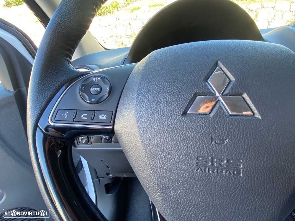 Mitsubishi Space Star 1.2 Intense Connect Edition - 11