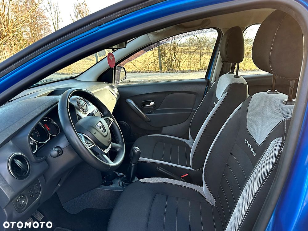 Dacia Sandero Stepway Blue dCi 95 Prestige - 16