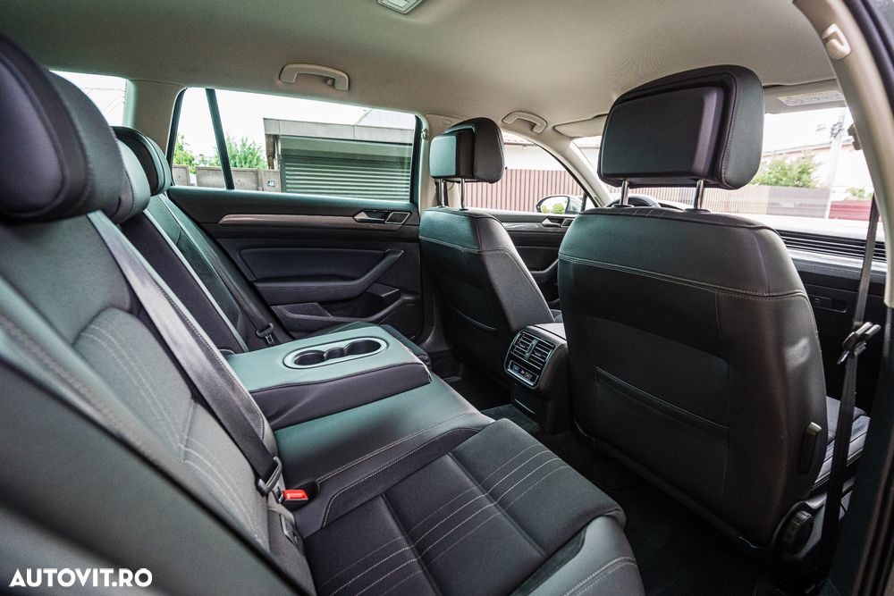 Volkswagen Passat Alltrack 2.0 TDI DSG 4Motion - 17