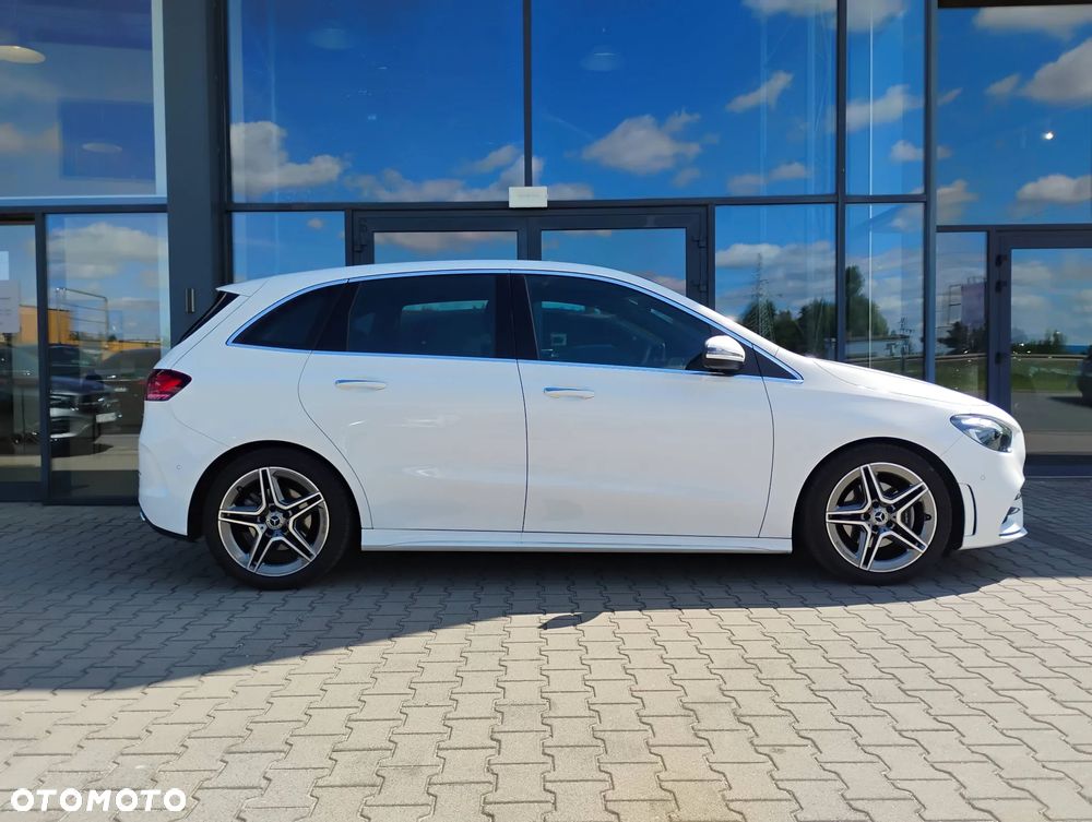 Mercedes-Benz Klasa B 200 AMG Line 7G-DCT - 4