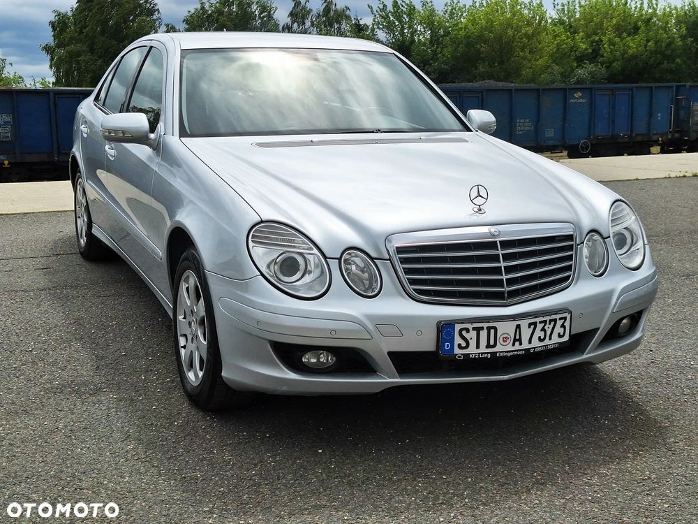 Mercedes-Benz Klasa E 200 CDI Classic DPF - 35
