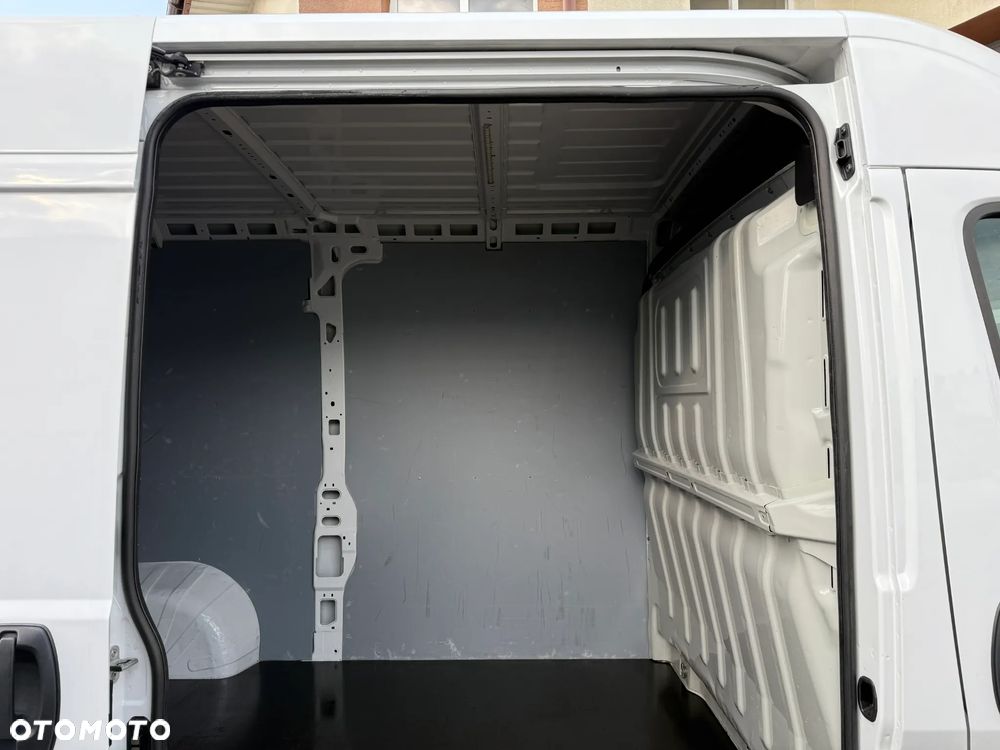 Fiat Ducato L2H2 - 12
