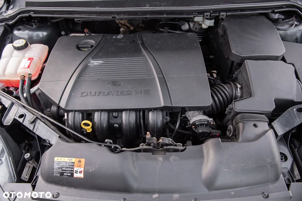 Ford Focus 1.8 Trend - 28