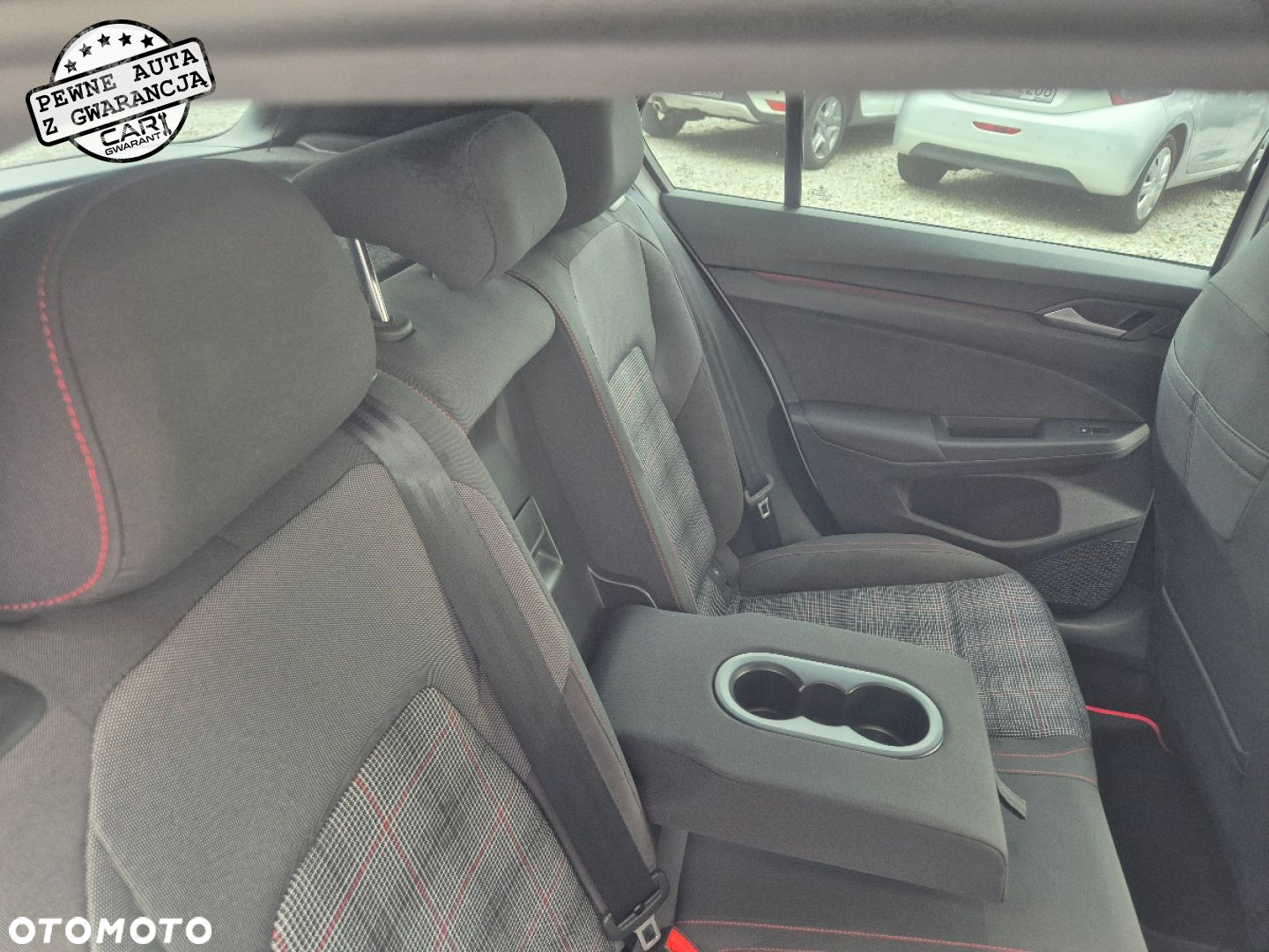 Volkswagen Golf - 26