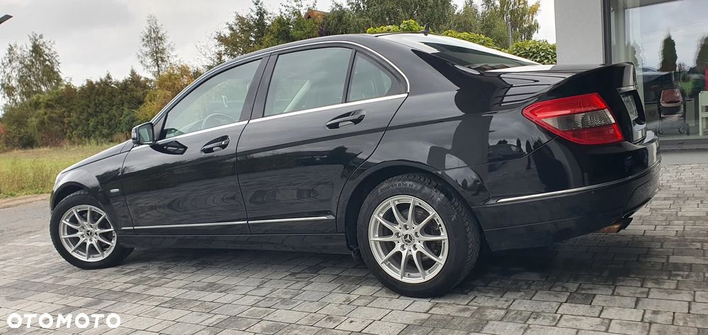 Mercedes-Benz Klasa C - 19