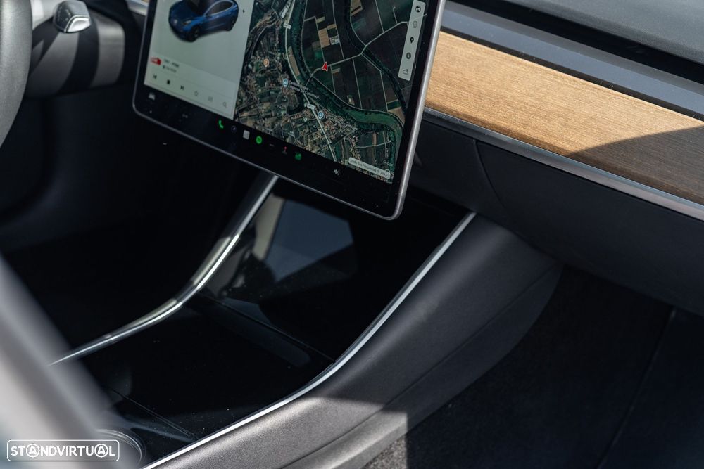 Tesla Model 3 Standard Range Plus RWD - 24