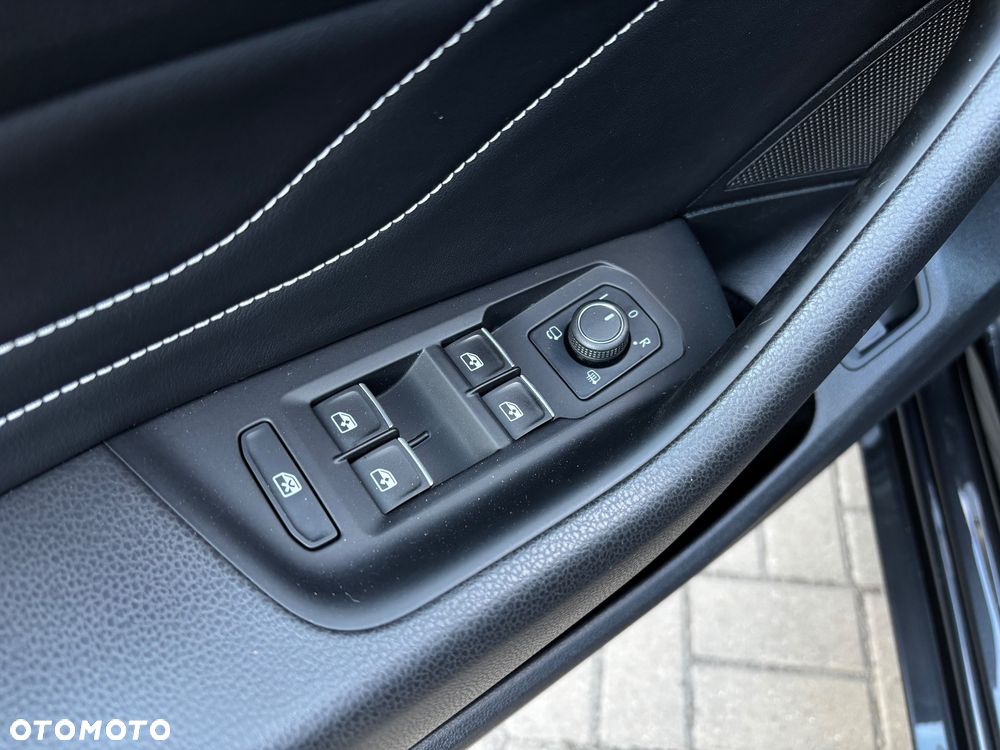 Volkswagen Arteon 1.4 eHybrid OPF DSG R-Line - 13