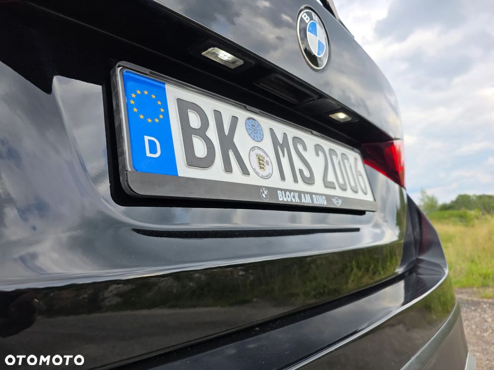 BMW X1 sDrive16d xLine - 36