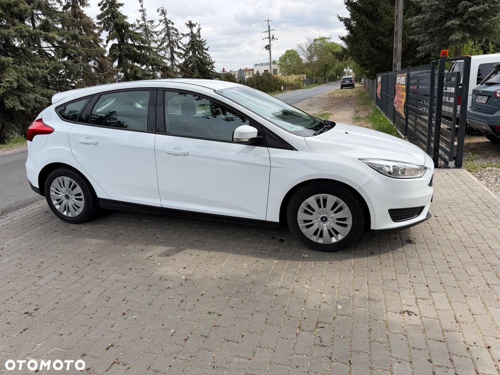 Ford Focus 1.0 EcoBoost Trend - 3