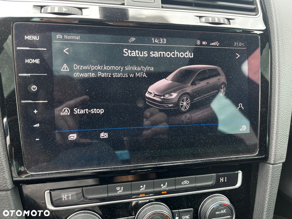 Volkswagen Golf - 28