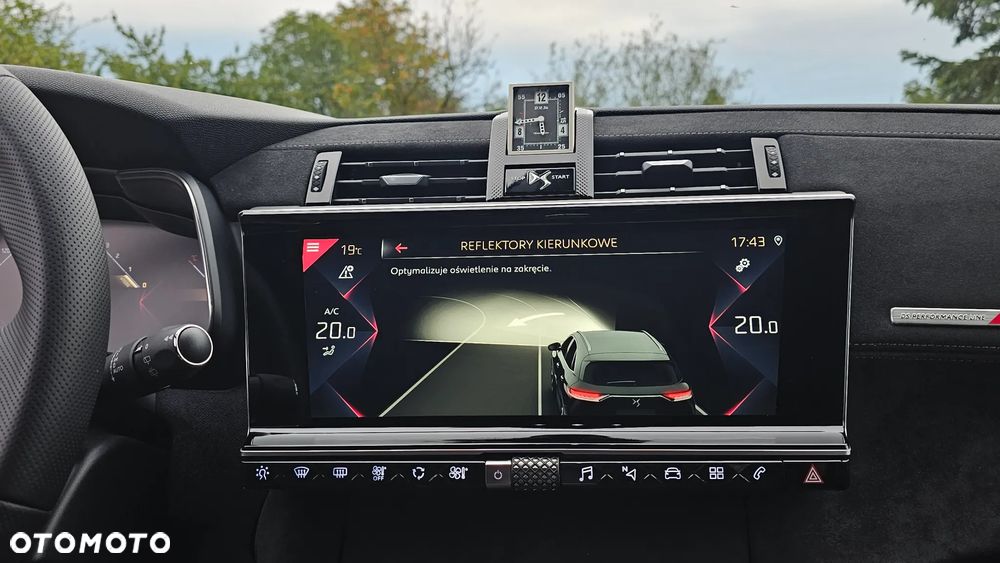 DS Automobiles DS 7 Crossback 1.5 BlueHDi So Chic - 24