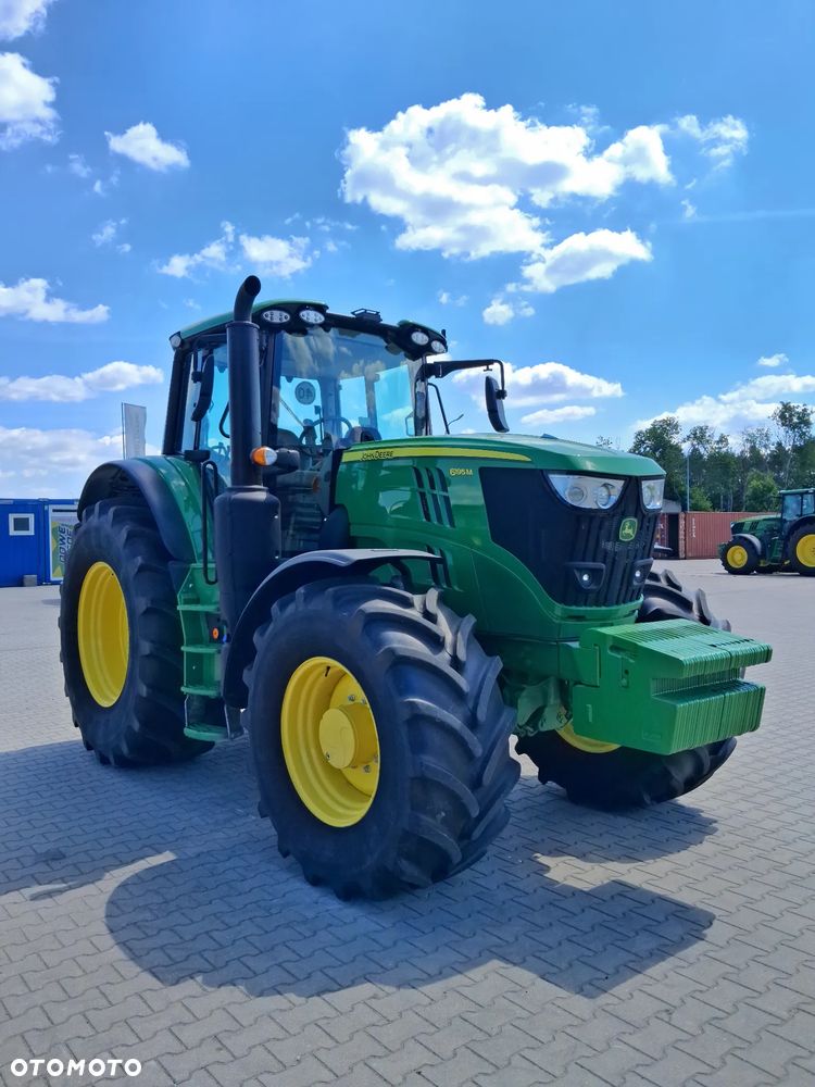 John Deere 6195M - 8