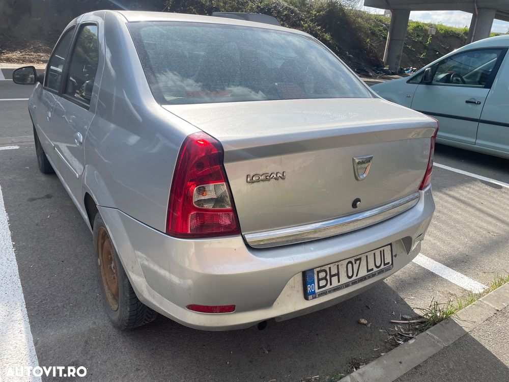Dacia Logan 1.2 - 3