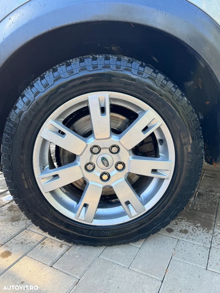 Land Rover Discovery 4 3.0 TDV6 S Aut - 6