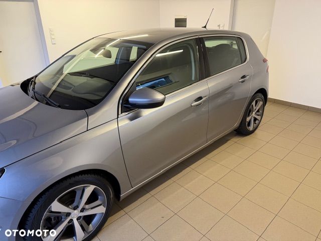 Peugeot 308 PureTech 110 Stop & Start Style - 6
