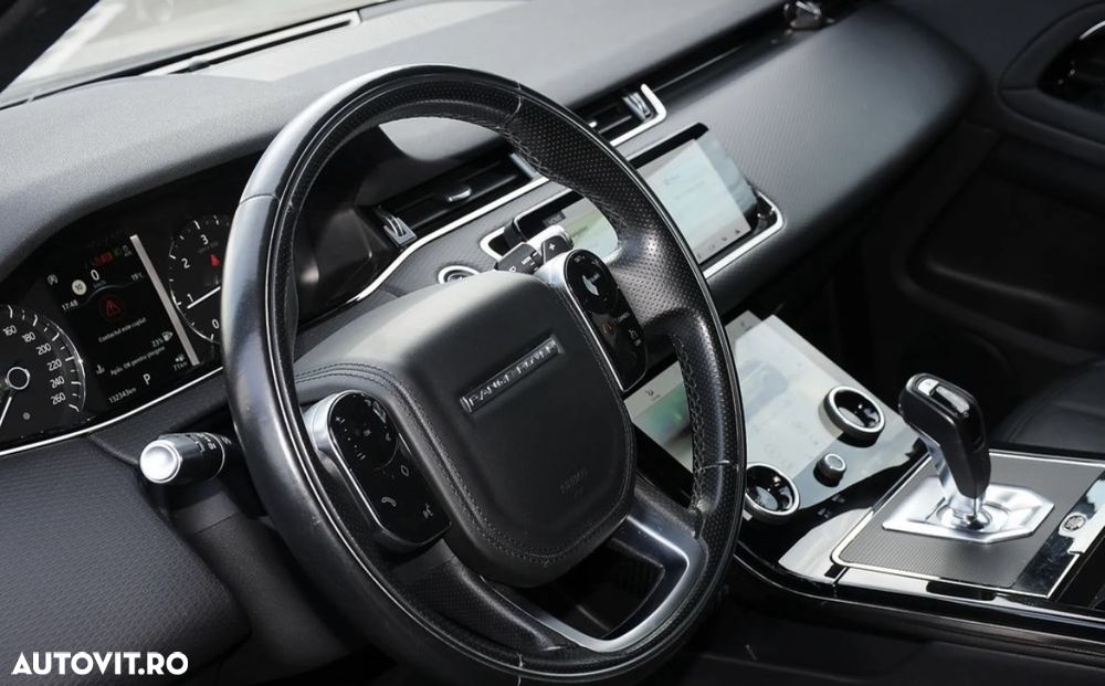 Land Rover Range Rover Evoque 2.0 D150 R-Dynamic - 3