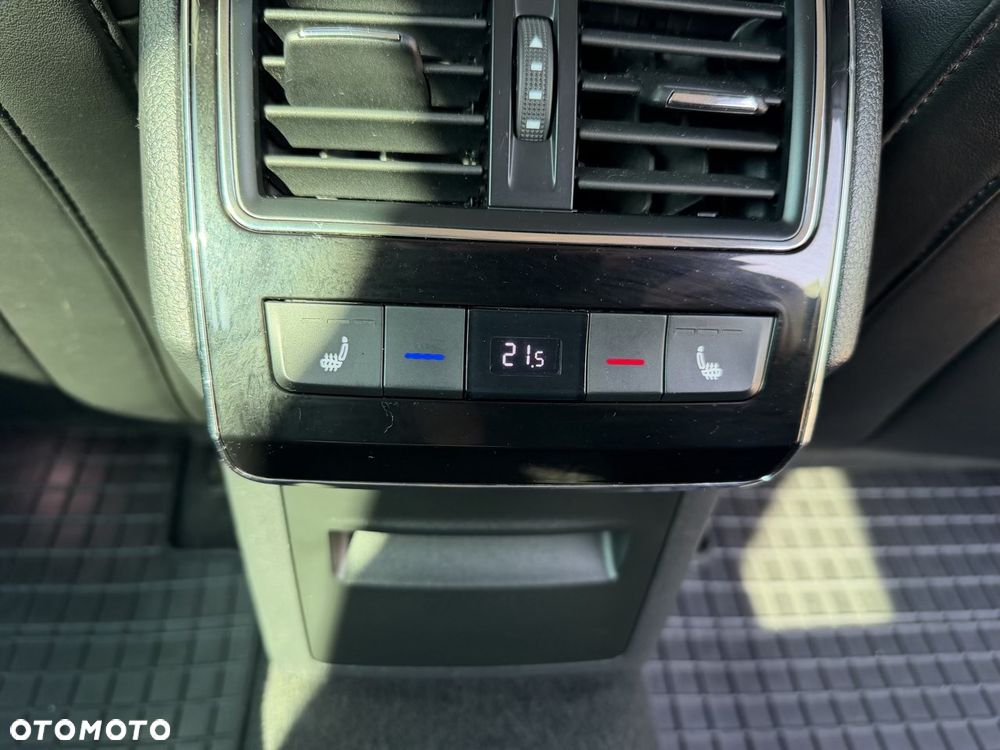 Skoda Superb 2.0 TDI SCR Style DSG - 16