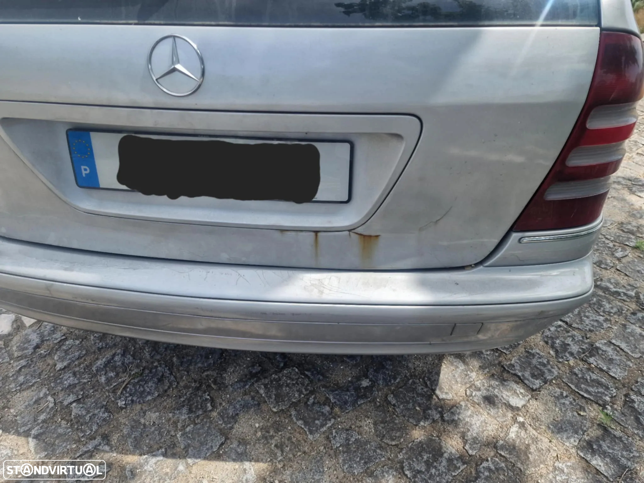 Mercedes-Benz 220 - 6
