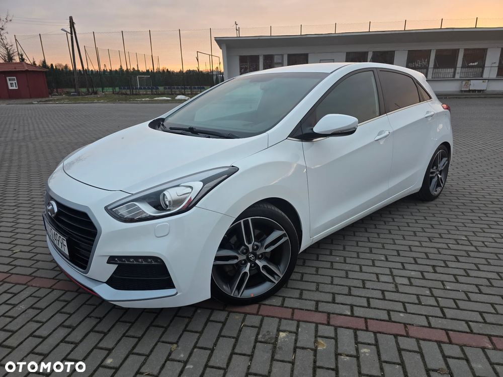 Hyundai i30 1.6 T GDI Turbo - 1