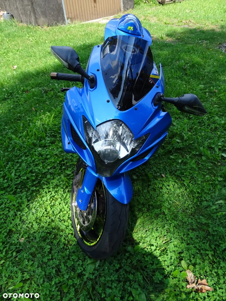 Suzuki GSX-R - 23