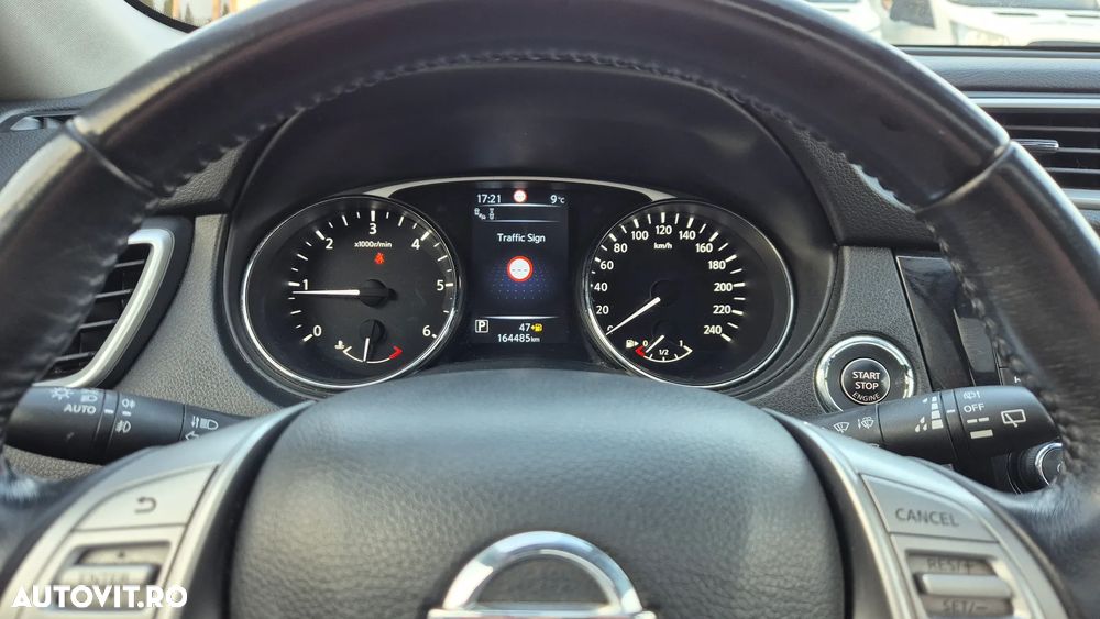 Nissan X-Trail 1.6L dCI Start/Stop XTRONIC Tekna - 17