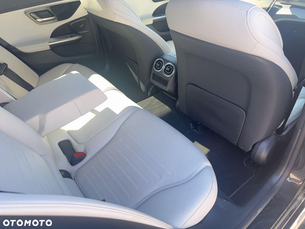 Mercedes-Benz Klasa C 220 d mHEV 4-Matic AMG - 21