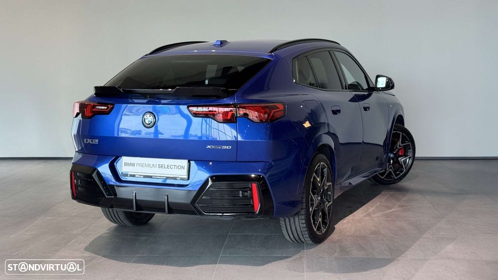 BMW iX2 xDrive30 Pack Desportivo M Pro - 17