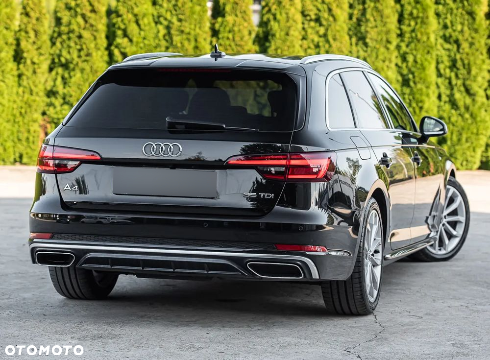 Audi A4 Avant 2.0 TDI Sport S tronic - 12