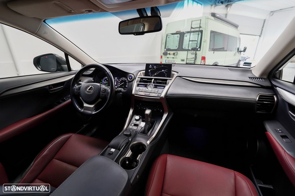 Lexus NX 300h Executive Plus 4WD - 2