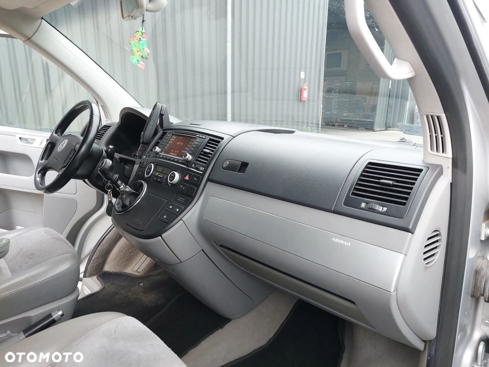 Volkswagen Multivan L1 Highline - 22