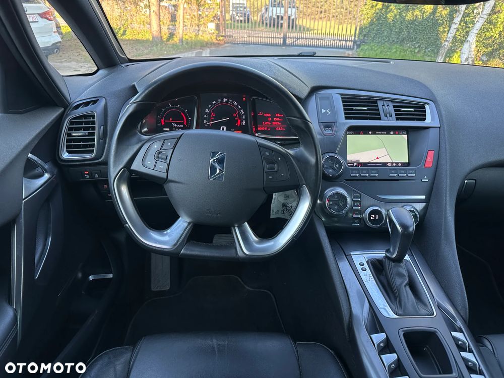 DS Automobiles DS 5 - 5
