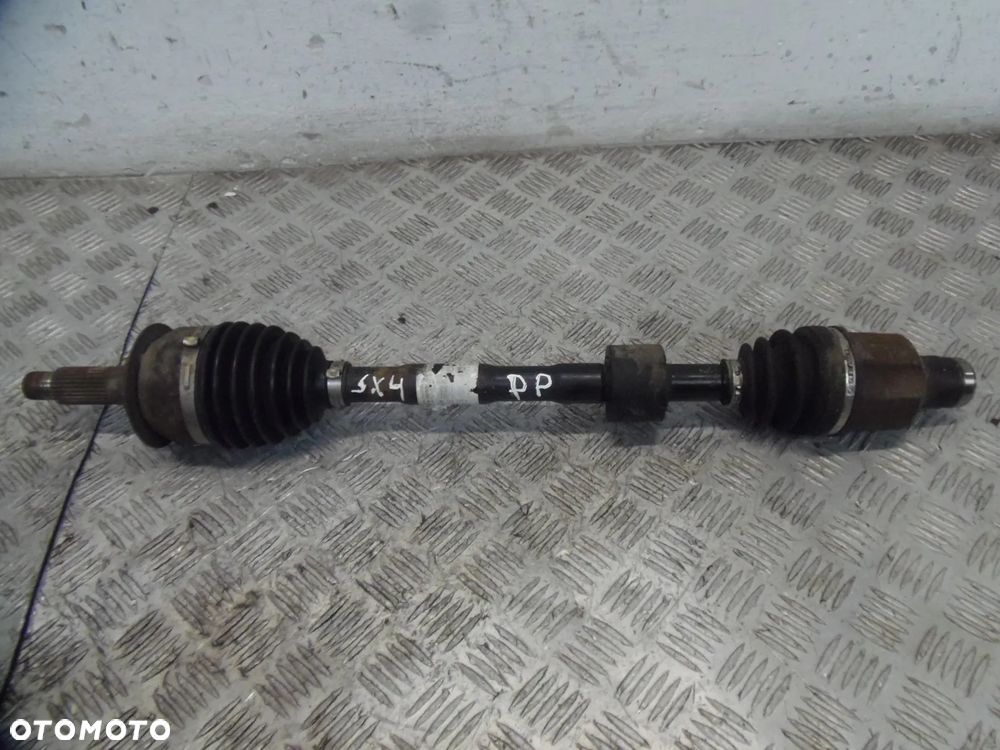 PÓŁOŚ PRAWA PRZEDNIA SUZUKI SX4 SEDICI 1,9 DDIS 4X4 2008R - 1