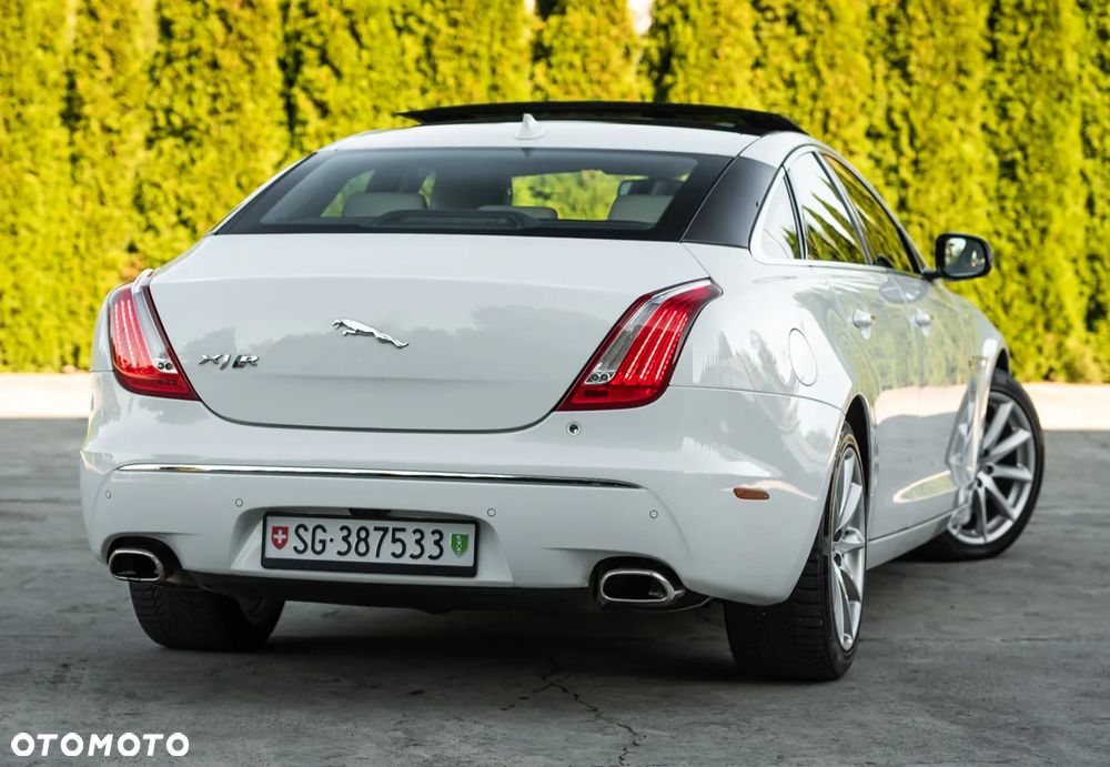 Jaguar XJ 3.0 V6 Kompressor AWD R-Sport - 9