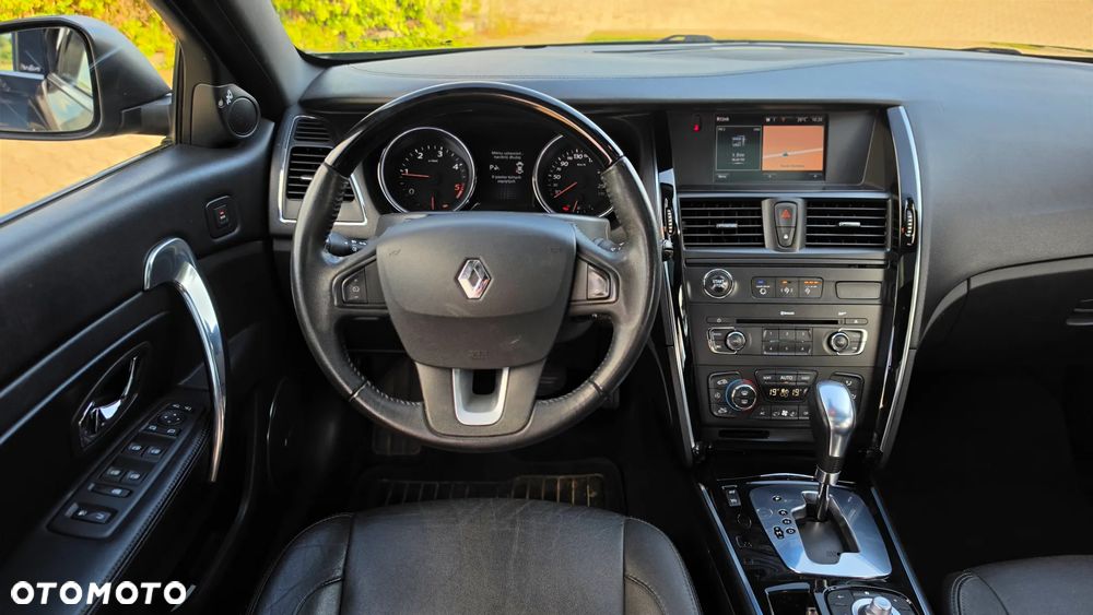 Renault Latitude 2.0 dCi Initiale - 23