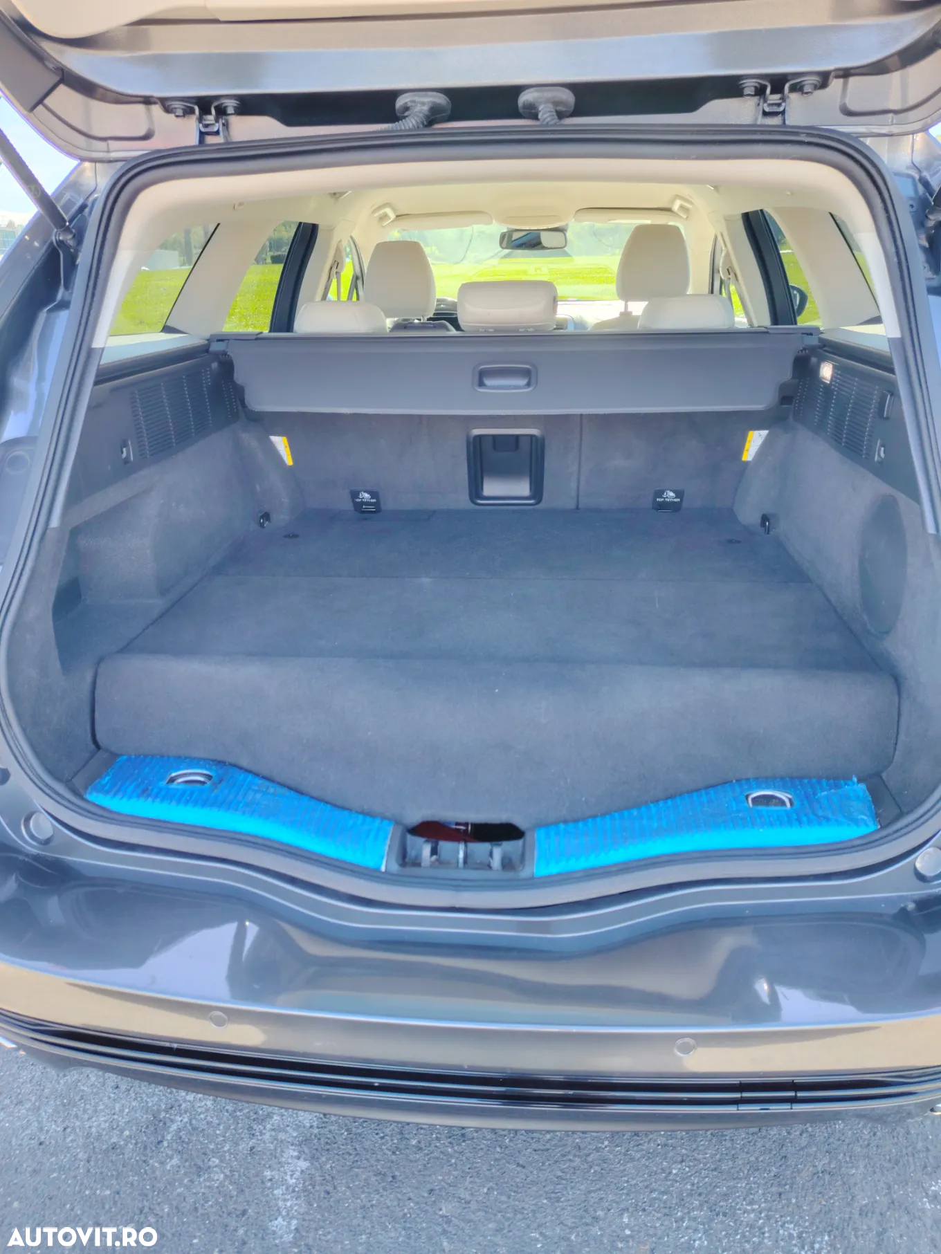 Ford Mondeo 2.0 HEV Vignale - 16