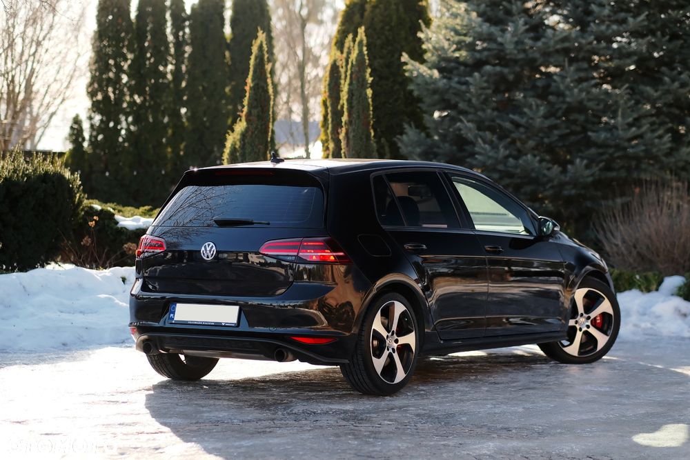 Volkswagen Golf GTI Performance BlueMotion Technology DSG - 5