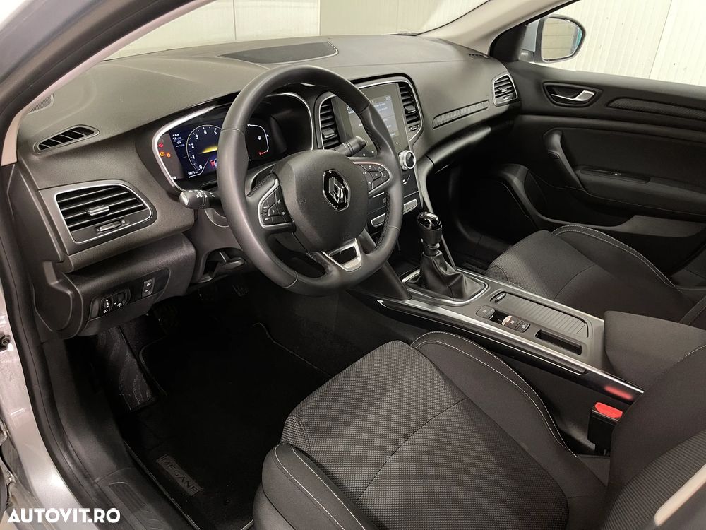 Renault Megane TCe 140 GPF Equilibre - 6
