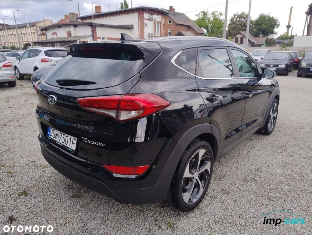 Hyundai Tucson - 8