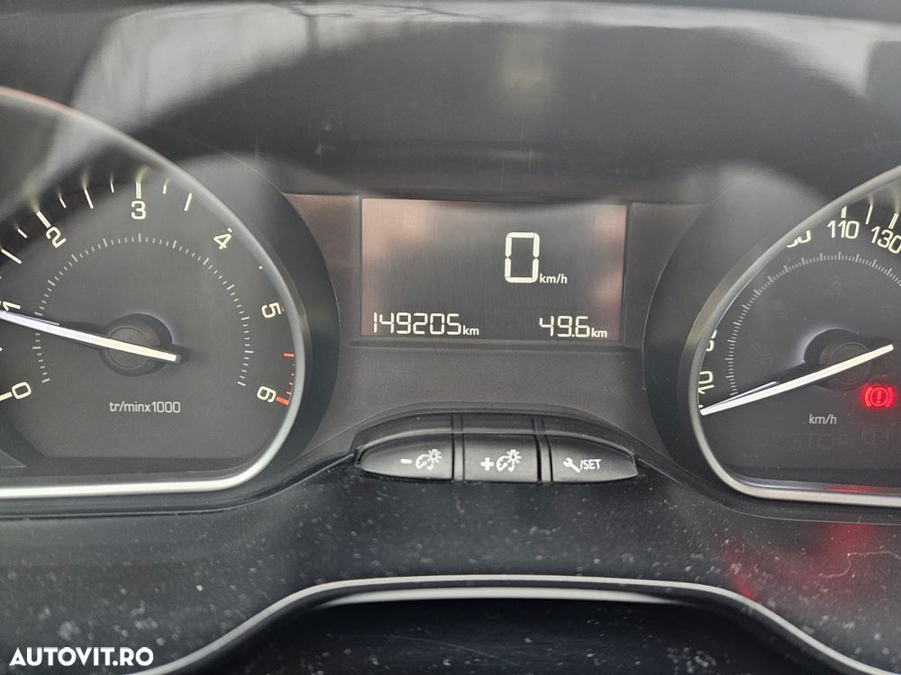 Peugeot 2008 1.6 BlueHDi FAP S&S Active - 12